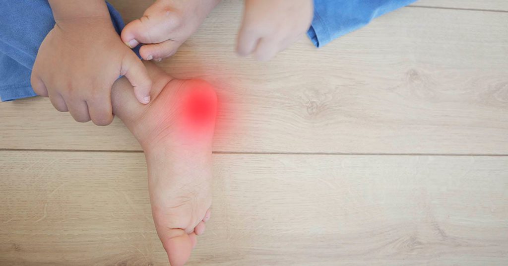 Doença de Sever: por que meu filho sente Dor no calcanhar ao praticar esporte?